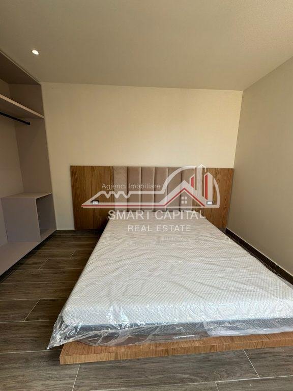 ¡12 habitaciones en alquiler en Saranda!