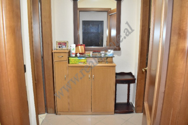 Ein-zimmer-wohnung zur miete in der nähe der kavaja-straße in Tirana, albanien (6)