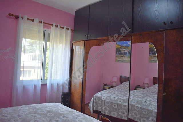 Apartamento de dois quartos à venda perto da rua durrësit, em Tirana, albânia