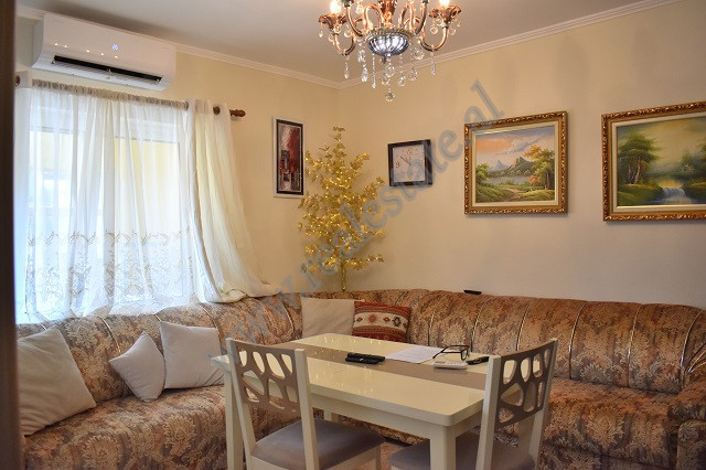 Apartamento de dois quartos à venda perto da rua Durrës, em Tirana, albânia (3)