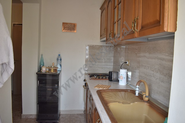 Apartamento de dois quartos à venda perto da rua Durrës, em Tirana, albânia (5)