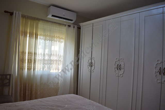 Apartamento de dois quartos à venda perto da rua Durrës, em Tirana, albânia (8)