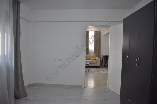 Apartament me dy dhoma gjumi për qira në rrugën ibrahim rugova, në Tiranë, shqipëri (8)
