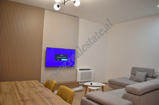 Appartement de deux chambres à louer au complexe delijorgji, à Tirana, albanie