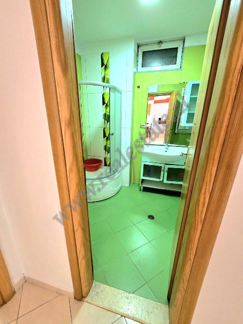 Appartamento con tre camere da letto in vendita nell'area Astir a Tirana, albania (8)