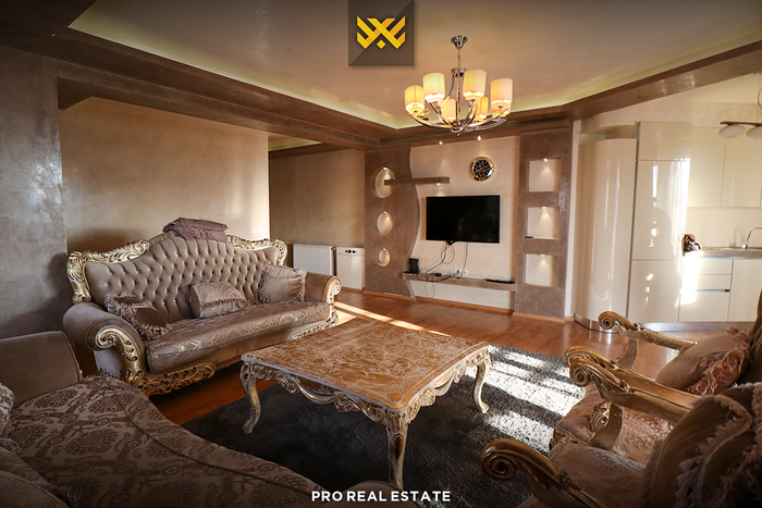 Ático 138m² en #venta en lagjen e spitalit. (2)