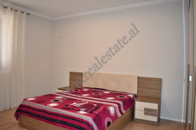 Apartamento de tres habitaciones en venta en la calle xhanfize keko, en Tirana, albania (7)