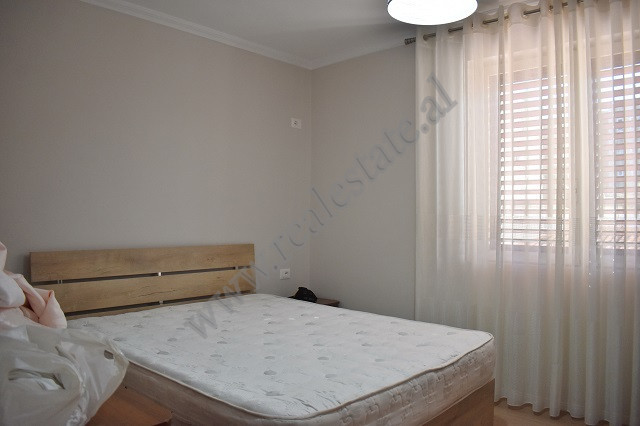 Apartamento de tres habitaciones en venta en la calle xhanfize keko, en Tirana, albania (8)