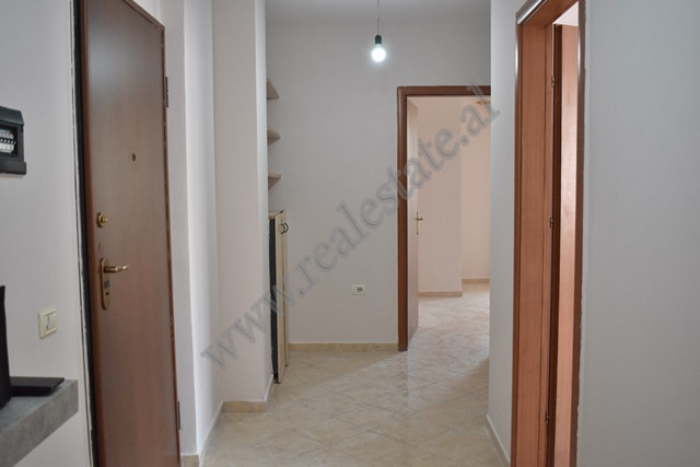 Espace de bureau à louer dans la zone de selvia à Tirana, albanie (6)