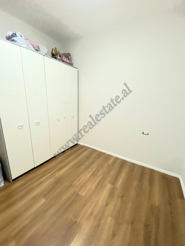 Appartement de deux chambres à louer près du quartier selvia à Tirana, albanie (6)
