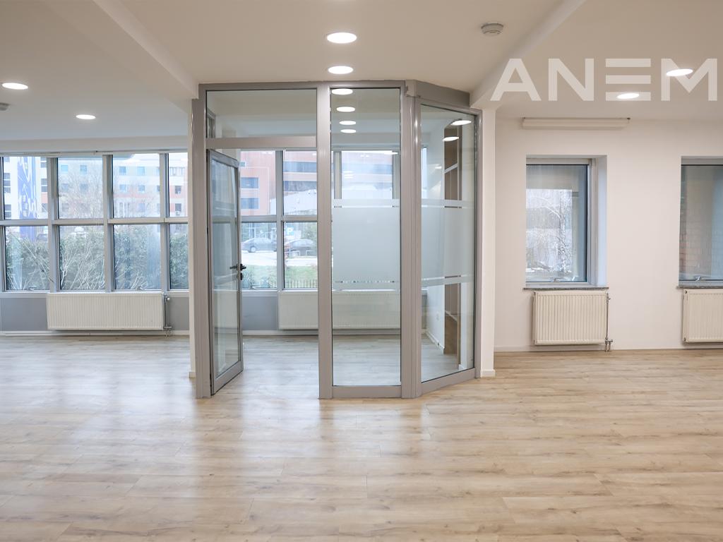 Oggetto in affitto 500m² nel centro di Pristina