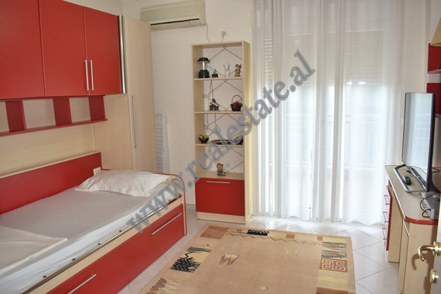 Appartement de deux chambres à vendre près de la rue myslym shyri à Tirana, albanie (8)