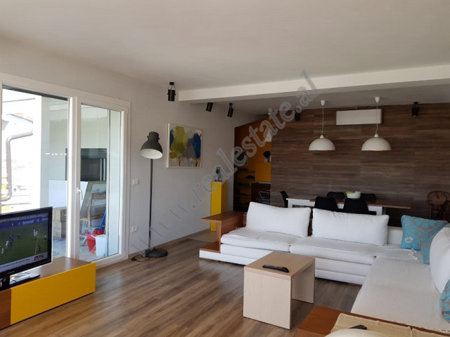 Appartement de trois chambres à vendre dans long hill residence à lunder, Tirana, albanie (2)