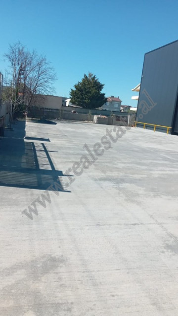Almacén en alquiler en la zona de laknas en Tirana, albania (3)