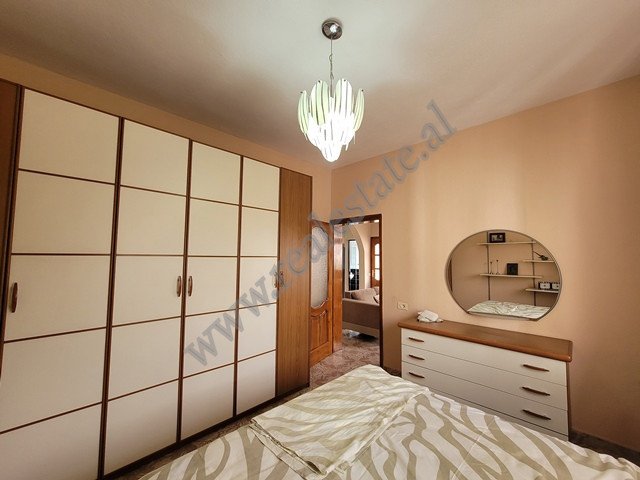 Appartement de deux chambres à louer près de la rue kongresi i lushnjes à Tirana, albanie (7)