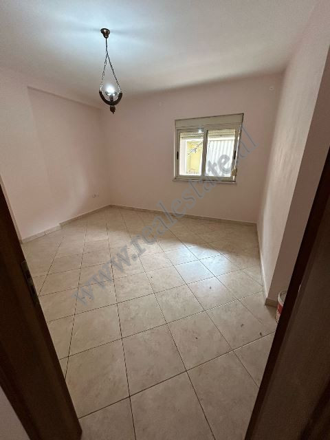 Ein-zimmer-wohnung zum verkauf im xhamllik-viertel in Tirana, albanien (3)