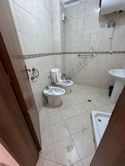 Ein-zimmer-wohnung zum verkauf im xhamllik-viertel in Tirana, albanien (5)