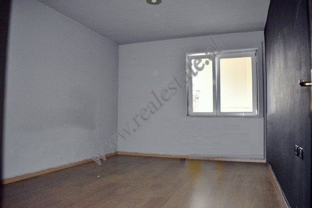 Two bedroom apartment for sale in bajram curri boulevard in Tirana, albania (6)
