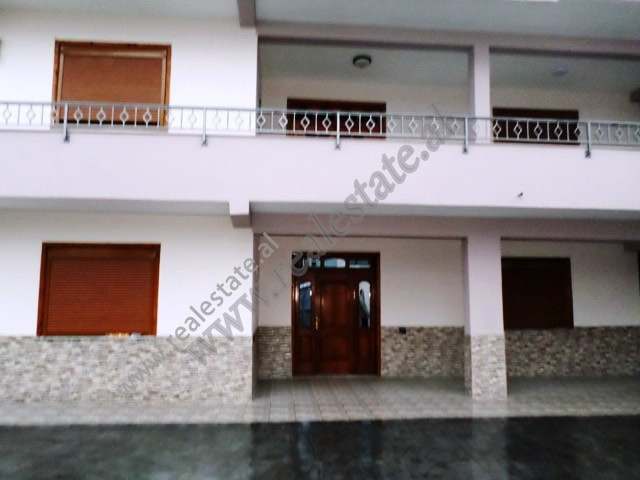 Two storey villa for sale near don bosko area in Tirana, albania (3)