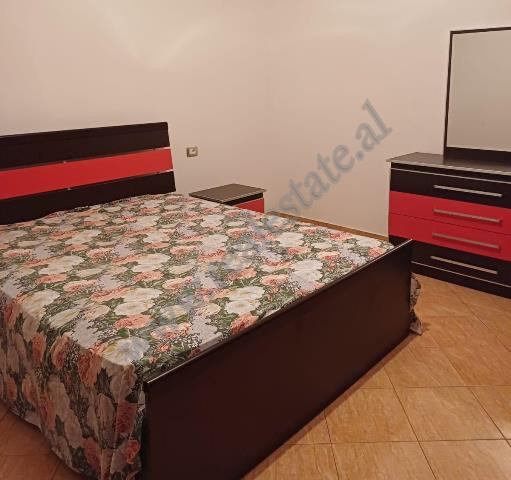 Casa de un piso y terreno en venta en la ciudad de Elbasan, albania (7)