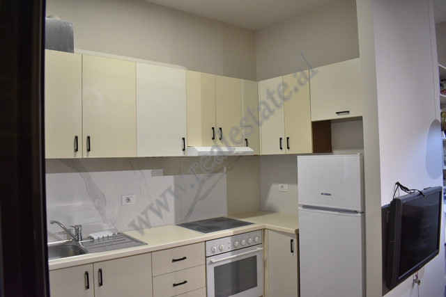 Apartament me një dhomë gjumi për shitje pranë zonës së zoot në Tiranë, shqipëri (5)