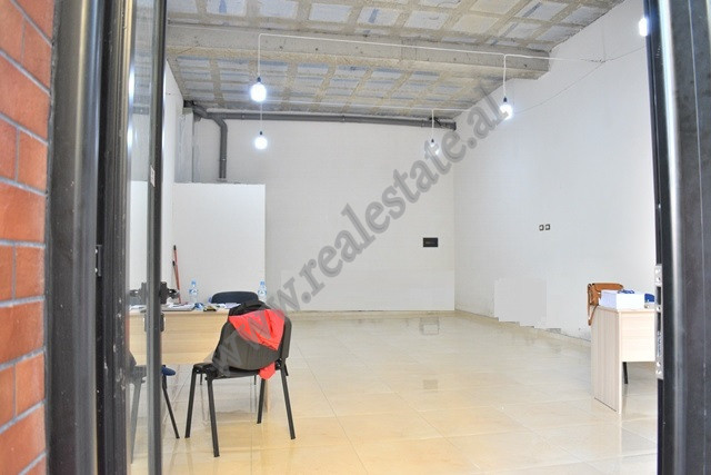 Commercial business for rent in kompleksi panorama in Tirana, albania