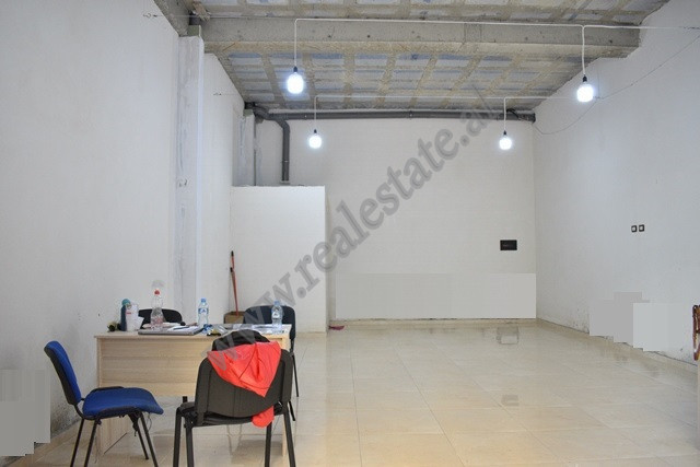 Commercial business for rent in kompleksi panorama in Tirana, albania (2)