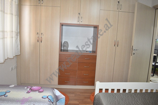 One bedroom apartment for rent in dibra street in Tirana, albania (5)