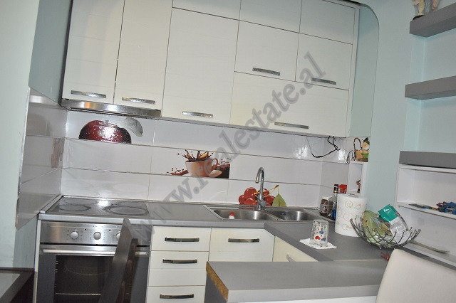 Einzimmerwohnung zum verkauf in der nähe der hoxha tahsim straße, in Tirana, albanien (8)