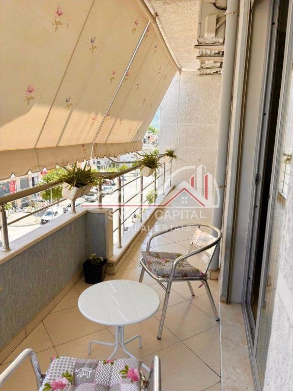 Apartament me qira 1+1 ne orikum!