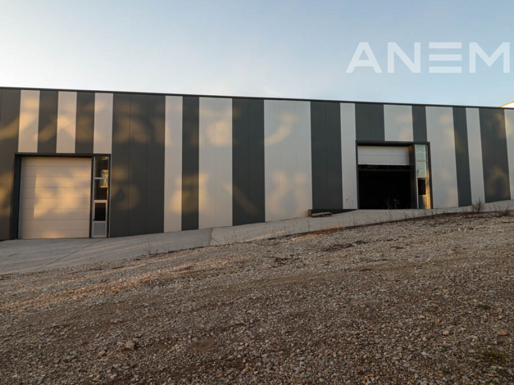 Depósito para alugar 1100m² em shkabaj
