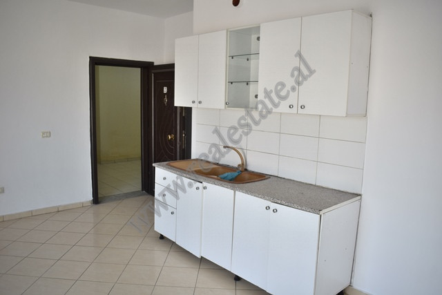 Ein-zimmer-wohnung zum verkauf in der kastriotet-straße in Tirana, albanien (4)