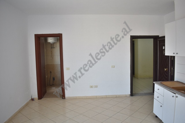 Ein-zimmer-wohnung zum verkauf in der kastriotet-straße in Tirana, albanien (5)