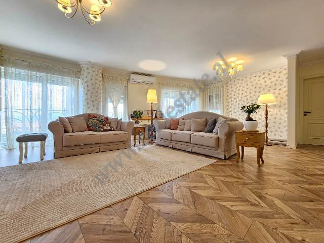 Apartamento moderno en alquiler en kodra e diellit residence en Tirana, albania (2)