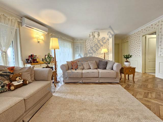 Apartamento moderno en alquiler en kodra e diellit residence en Tirana, albania (3)