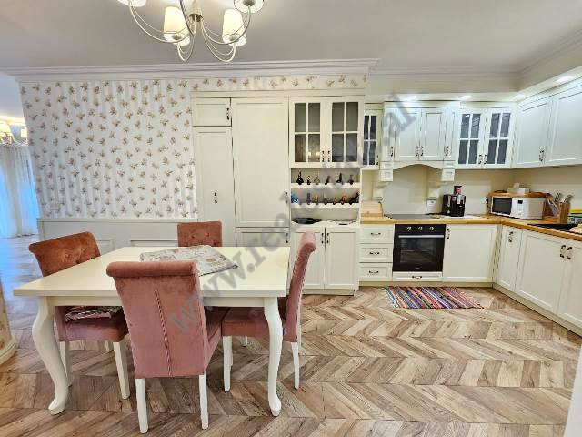 Apartamento moderno en alquiler en kodra e diellit residence en Tirana, albania (8)