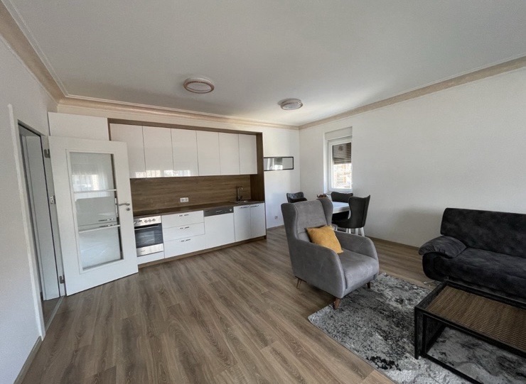 Apartamento en alquiler 2+1 en Arbëri (dragodan) (2)