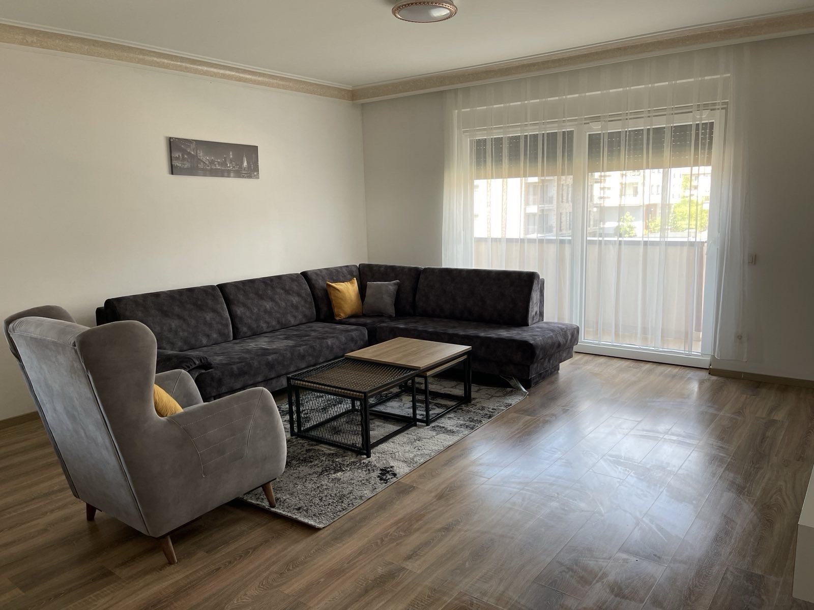 Apartamento en alquiler 2+1 en Arbëri (dragodan) (3)