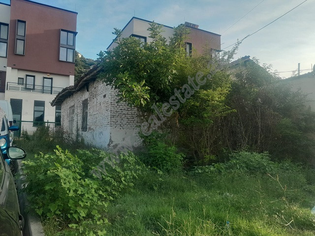 Terreno à venda na área de kombinati em Tirana, albânia (3)