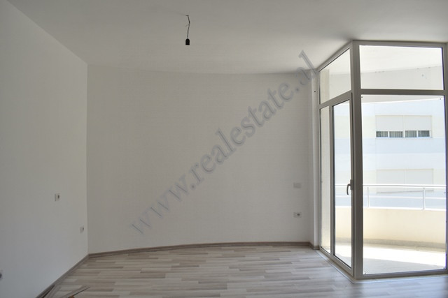 One bedroom apartment for sale near the frek area in Tirana, albania (3)