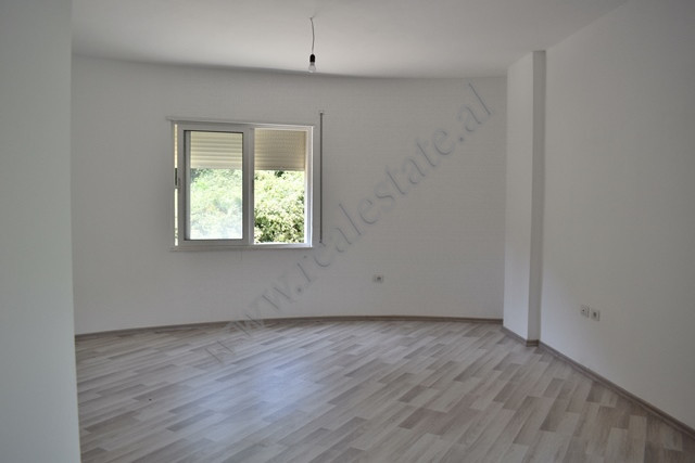 One bedroom apartment for sale near fresk area in Tirana, albania (3)