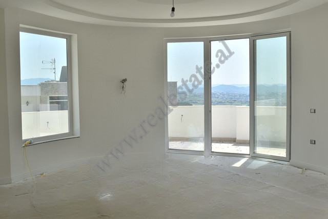 Apartament me dy dhoma gjumi për shitje në linzë në Tiranë, shqipëri (2)