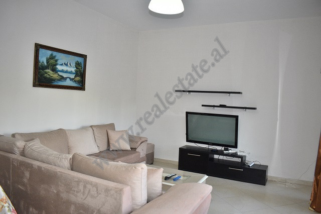 Apartamento de dois quartos para alugar na kodra e diellit 1 residence em Tirana, albânia (2)
