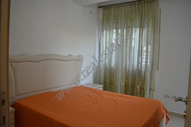 Apartamento de dois quartos para alugar na kodra e diellit 1 residence em Tirana, albânia (8)