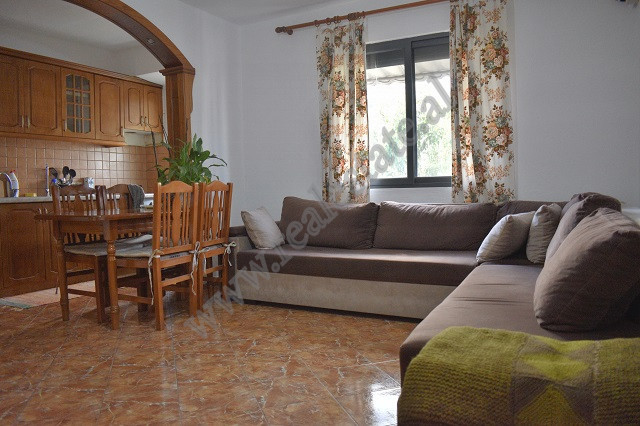 Appartement une chambre à vendre près du complexe magnet à Tirana, albanie (3)
