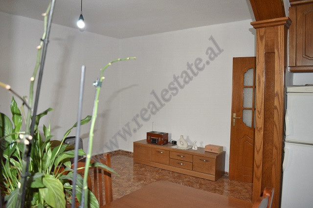 Appartement une chambre à vendre près du complexe magnet à Tirana, albanie (5)