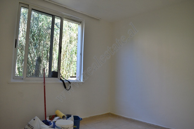 Apartamento de un dormitorio en venta en la zona kombinati en Tirana