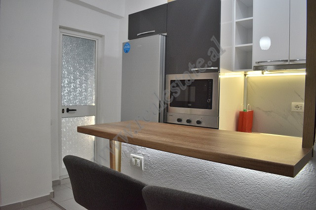 Apartamento de un dormitorio en alquiler cerca de la zona de Komuna e Parisit, en Tirana, albania (8)