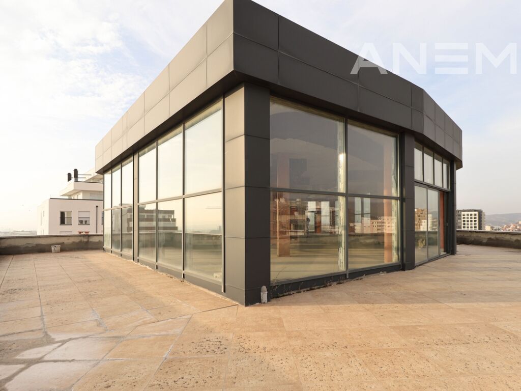 Duplex à vendre 978m² dans le quartier de muhaxherëve