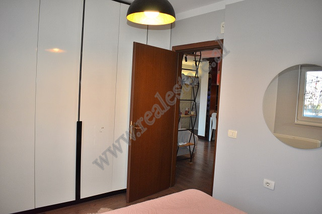 Zwei-zimmer-wohnung zum verkauf im gebiet des ehemaligen fusha aviacionit in Tirana, albanien (8)